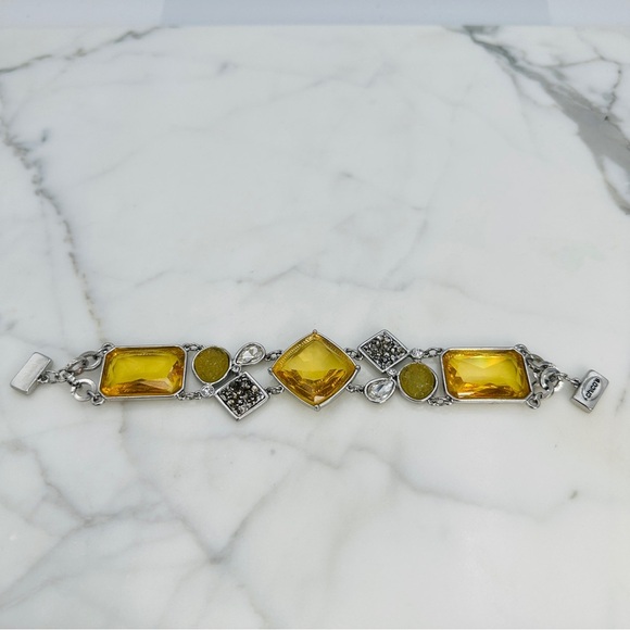 Chico’s Yellow Glass Stone Silver Tone Link Bracelet 7” Statement Jewelry - Picture 8 of 8